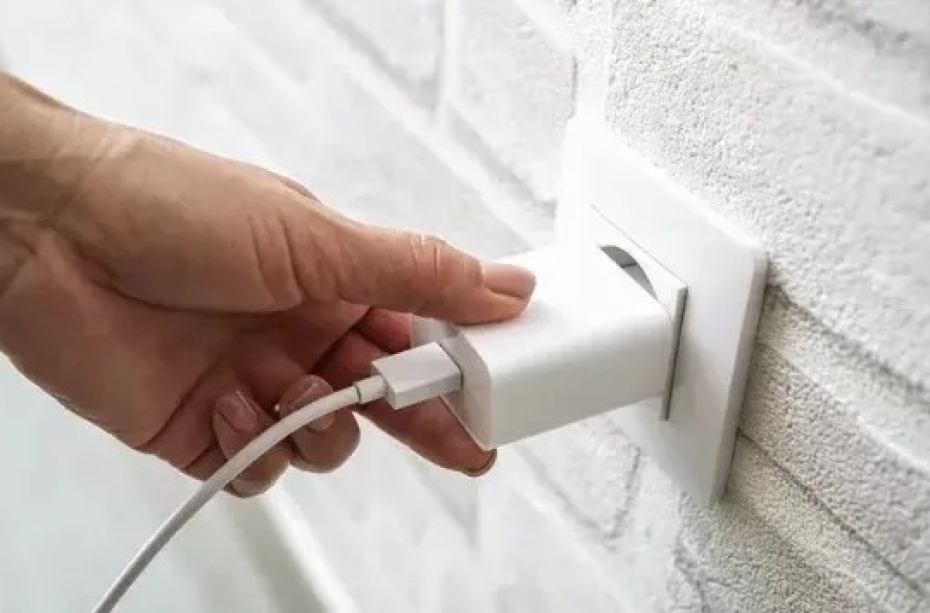 4 thiết bị điện nên rút phích cắm khi bạn ra khỏi nhà